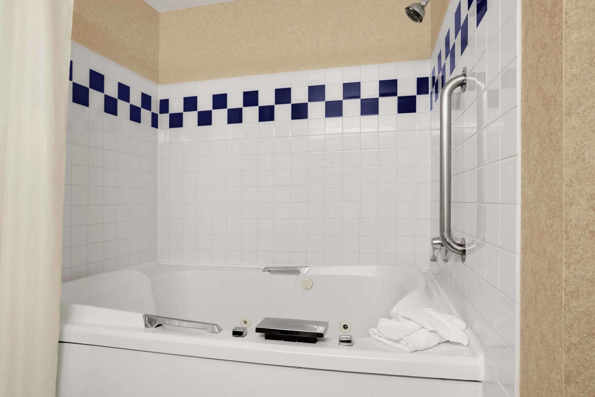 Quality Inn & Suites Golden - Denver West Λέικγουντ Εξωτερικό φωτογραφία